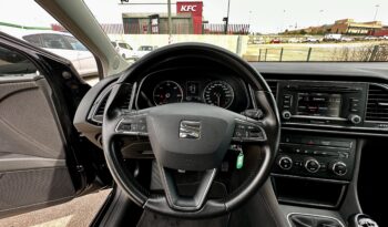 Seat Leon ST 2015 1.6 TDI 105cv s&s Style 5p. – 8.999€ (180.000KM l Diésel l Manual I Negro) lleno