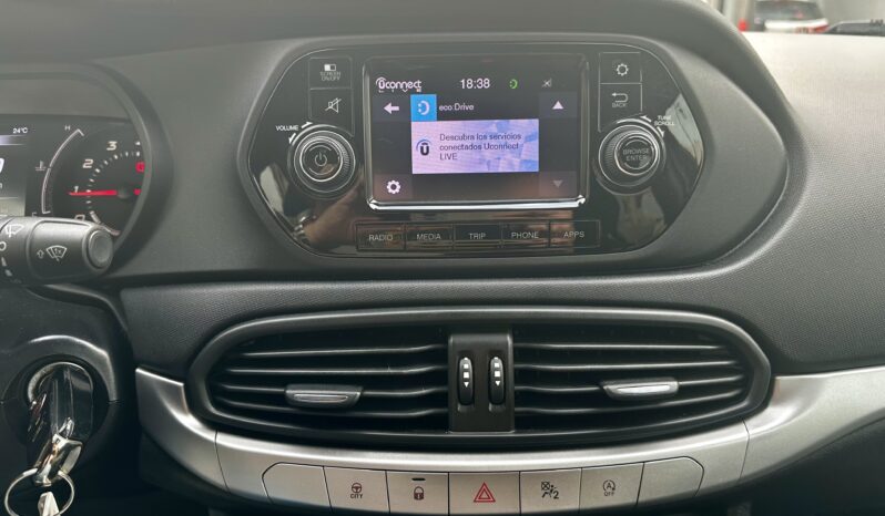 FIAT Tipo 2020 1.4 16v Fire Street 95cv 5p. – 11.640€ (107.000KM l Gasolina l Manual l Rojo) lleno