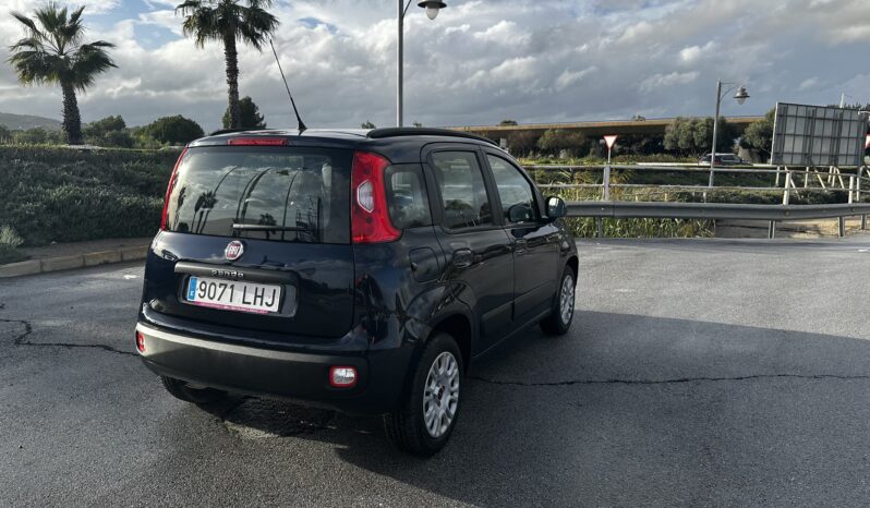 FIAT PANDA 2020 1.2 LOUNGE 70CV 5p. – 7.000€ (99.000KM l Gasolina l Manual I Azul) lleno