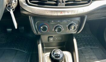 FIAT Tipo 2020 1.4 16v Fire Street 95cv 5p. – 10.690€ (90.000KM l Gasolina l Manual l Rojo) lleno