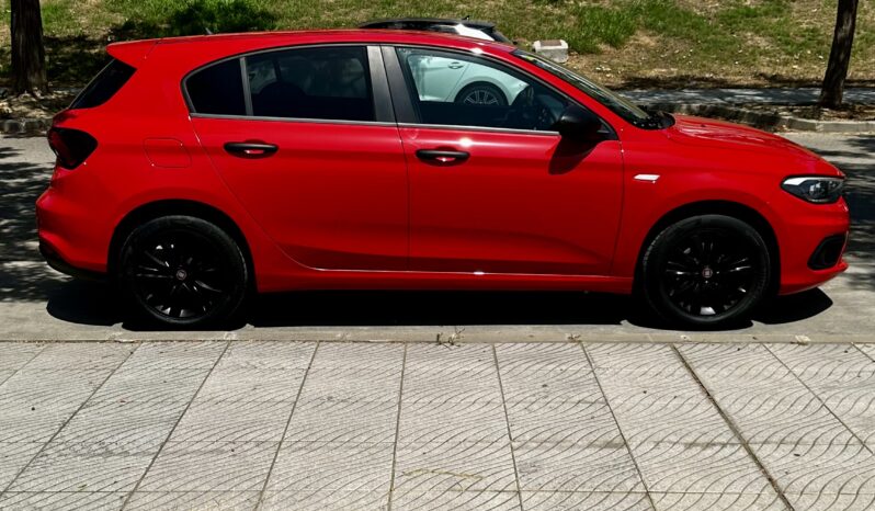 FIAT Tipo 2020 1.4 16v Fire Street 95cv 5p. – 10.690€ (90.000KM l Gasolina l Manual l Rojo) lleno